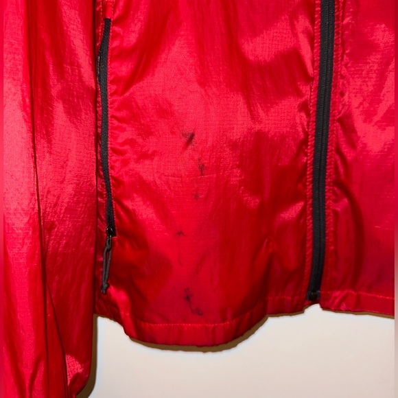 Red North Face Large Windbreaker - Picture 3 of 3